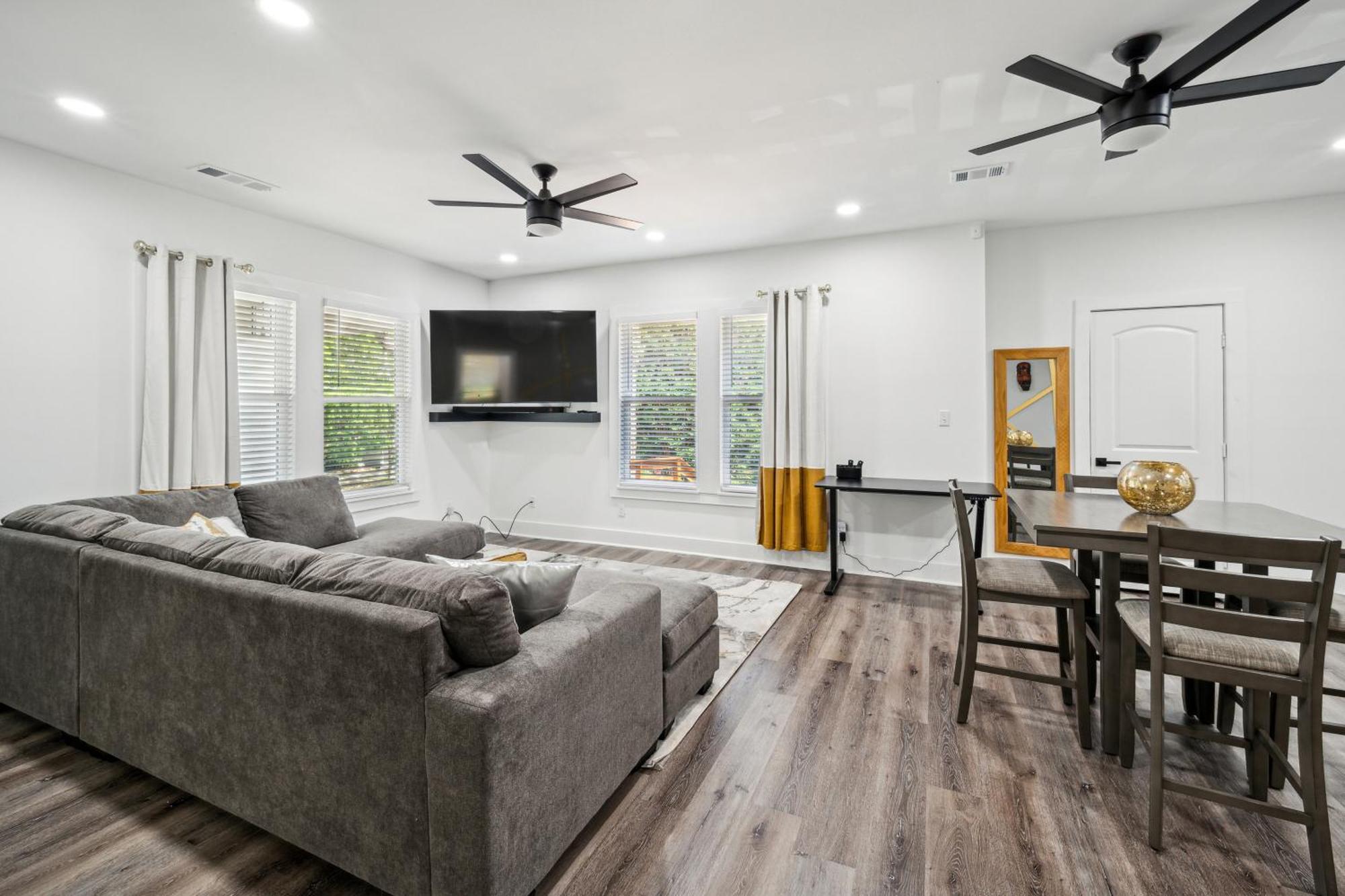 Centrally Located Home In Atlanta-10 Mins From Ga Aquarium, Mercedes Benz Stadium, & Much More Eksteriør bilde